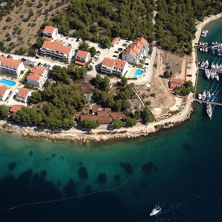 Illyrian Resort Milna  Luaran gambar