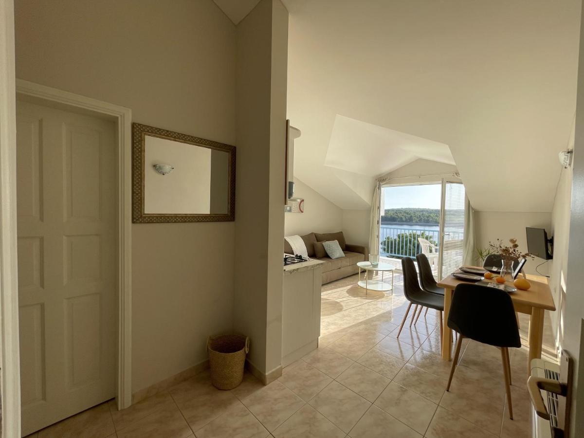 Illyrian Resort Milna  Luaran gambar